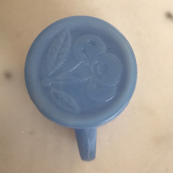 Delphite Blue Depression Glass Child's Tea Set Creamer Cherry Blossom - Picture 8 of 16